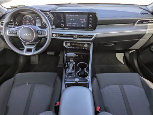 Used 2022 Kia K5 LXS image 15