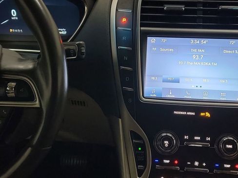 Used 2020 Lincoln Nautilus FWD w/ Equipment Group 101A image 19