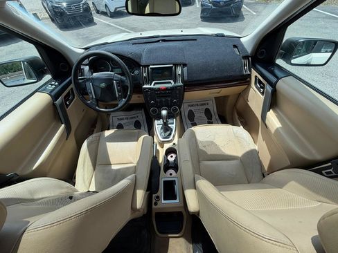 Used 2008 Land Rover LR2 HSE AWD/4WD image 10