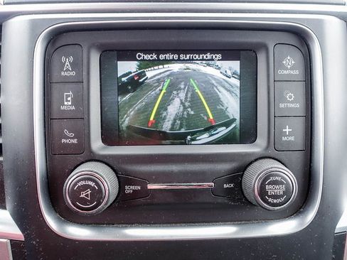 Used 2017 RAM 2500 SLT image 3