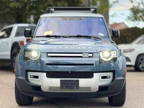 Used 2022 Land Rover Defender 110 S image 8