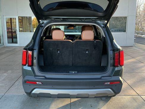 Used 2022 Kia Sorento SX Prestige w/ Rust Color Package image 24