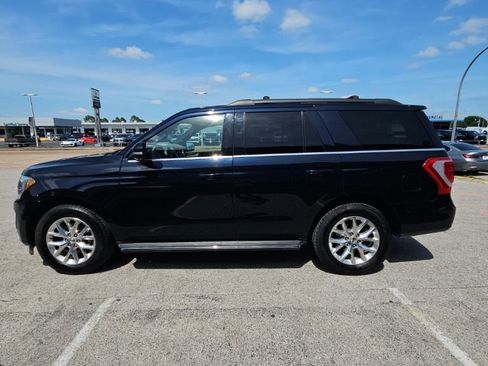 Used 2021 Ford Expedition XLT RWD image 4