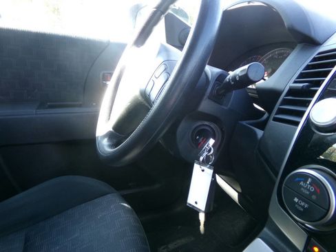 Used 2010 MAZDA MAZDA5 Sport w/ Popular Equipment Pkg image 12