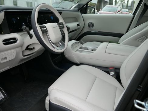 New 2026 Hyundai Palisade Calligraphy image 9