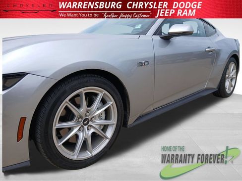 Used 2024 Ford Mustang GT Premium RWD image 36