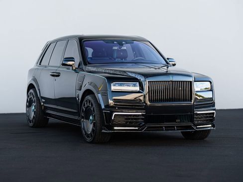 Used 2023 Rolls-Royce Cullinan Black Badge image 15