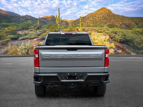 Used 2019 Chevrolet Silverado 1500 Custom Trail Boss w/ Custom Convenience Package AWD/4WD image 6