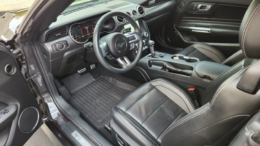 Used 2023 Ford Mustang GT Premium w/ GT Performance Package RWD image 31