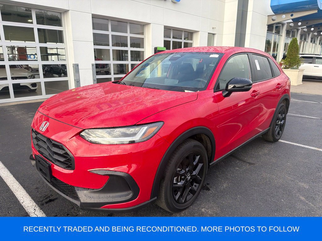Used 2024 Honda HR-V Sport image 2