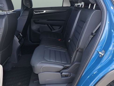 New 2026 Volkswagen Atlas Cross Sport SEL R-Line AWD/4WD image 15