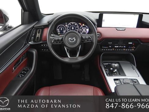 Certified 2025 MAZDA CX-70 Plug-In Hybrid w/ Premium Plus image 24