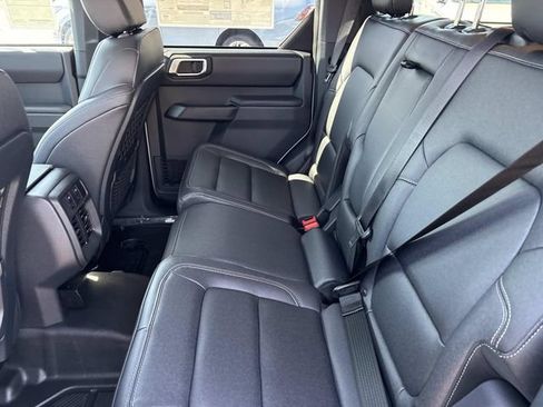 New 2026 Ford Bronco Badlands AWD/4WD image 18