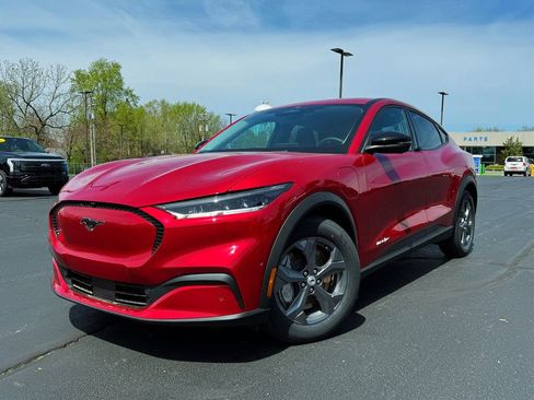 Used 2023 Ford Mustang Mach-E Select RWD image 7