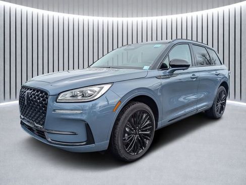 New 2026 Lincoln Corsair Reserve w/ Jet Appearance Package image 6