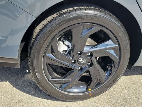 New 2026 Hyundai Elantra Sport image 22