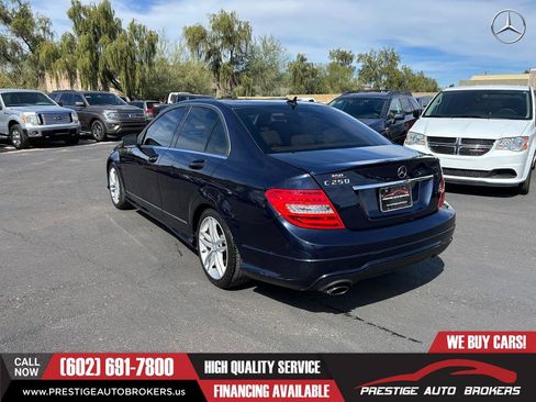 Used 2014 Mercedes-Benz C 250 Sport image 3