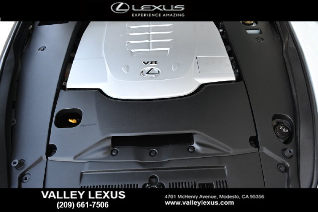 Used 2015 Lexus LS 460 w/ Comfort Package RWD image 21