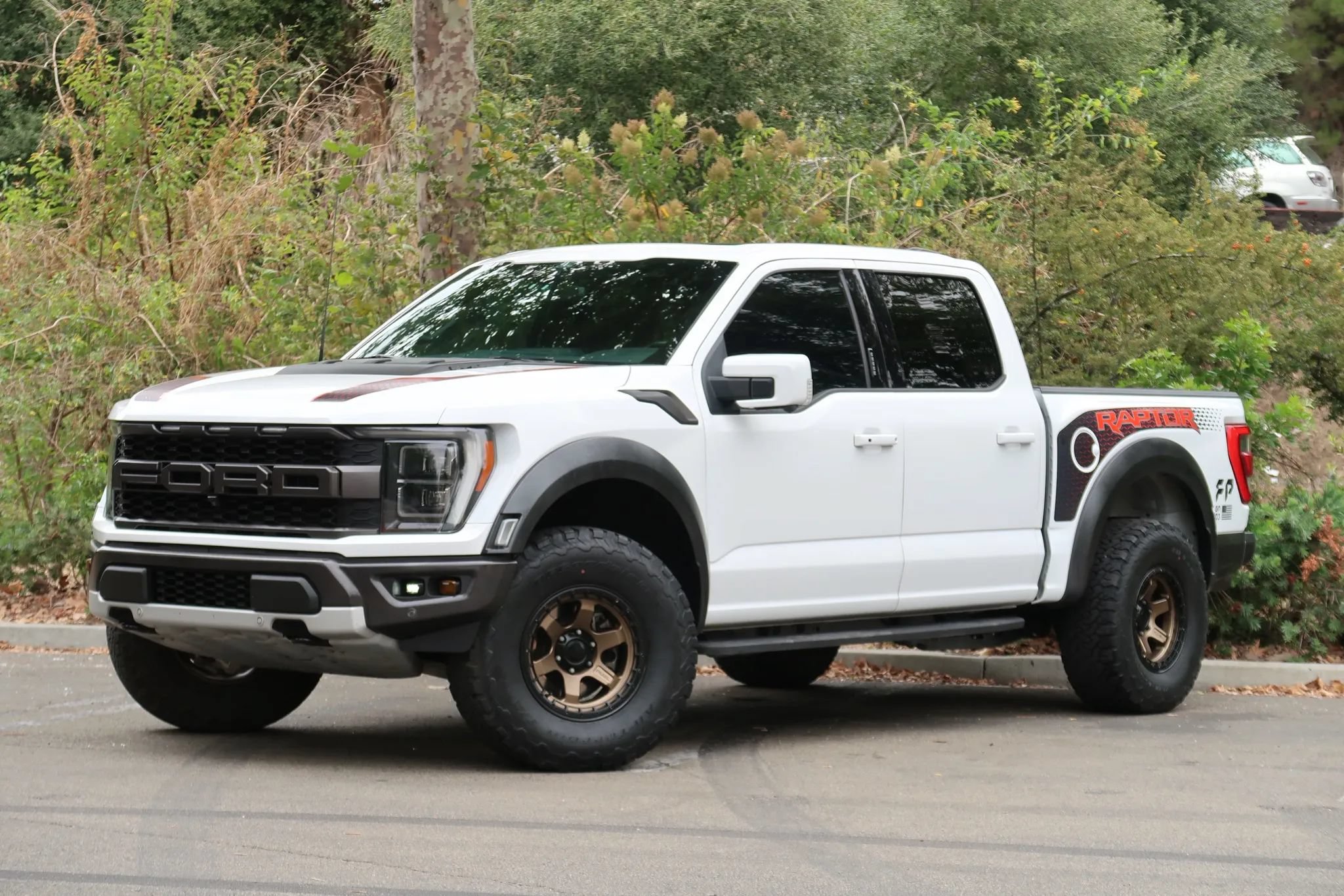 Used 2022 Ford F150 Raptor w/ Equipment Group 801A High AWD/4WD image 5