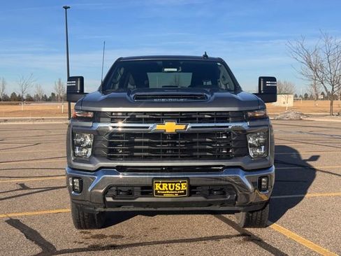 Used 2024 Chevrolet Silverado 3500 LT w/ Safety Package image 37
