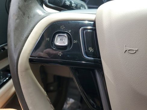 Used 2020 Lincoln Corsair Reserve w/ Equipment Group 201A image 23