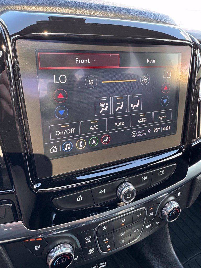Used 2023 Chevrolet Traverse High Country AWD/4WD image 21