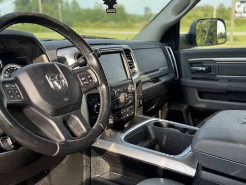 Used 2018 RAM 3500 Lone Star AWD/4WD image 3