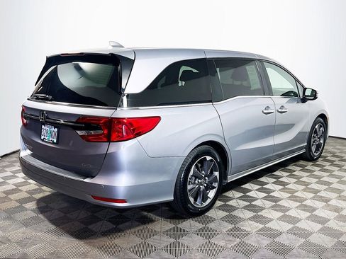Used 2022 Honda Odyssey Elite image 8