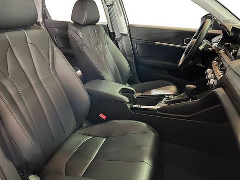 New 2025 Acura Integra image 31