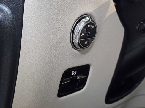 Certified 2026 Mercedes-Benz GLC 300 4MATIC image 25