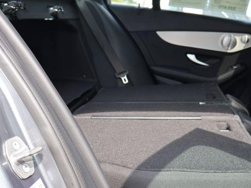 Used 2021 Mercedes-Benz C 300 Sedan image 28