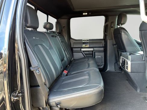 Used 2022 Ford F350 Platinum w/ FX4 Off-Road Package image 13