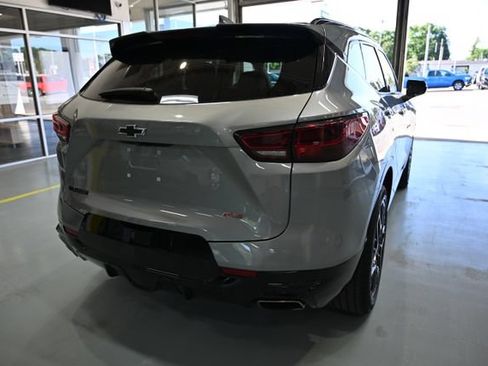 Used 2024 Chevrolet Blazer RS w/ LPO, Floor Liner Package FWD image 5
