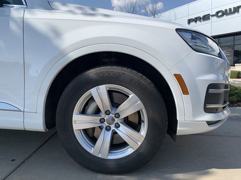 Used 2019 Audi Q7 2.0T Premium Plus AWD/4WD image 13