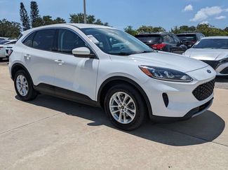 Used 2021 Ford Escape SE w/ Convenience Package FWD video 1