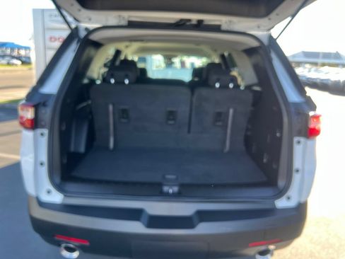 Used 2020 Chevrolet Traverse LS FWD image 52