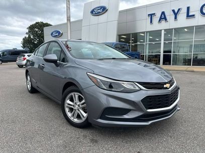 Used 2018 Chevrolet Cruze LT w/ Convenience Package