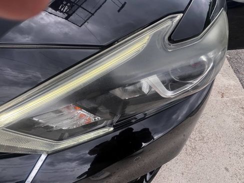 Used 2016 Nissan Maxima SR FWD image 19