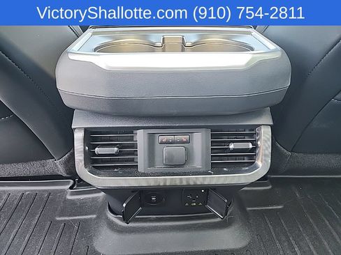 Used 2024 Ford F150 Platinum w/ Equipment Group 702A High AWD/4WD image 29