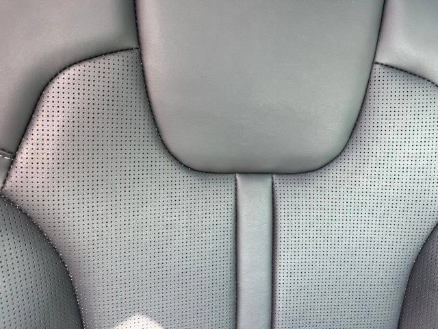 Certified 2024 Kia Sorento S w/ Panoramic Sunroof Package FWD image 43