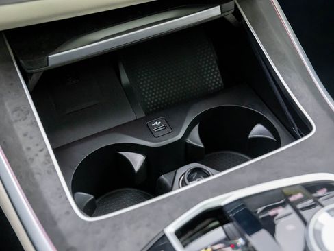 New 2026 BMW X5 M60i image 29