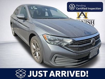 Used 2023 Volkswagen Jetta SE