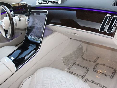 New 2026 Mercedes-Benz S 580 4MATIC Sedan image 34