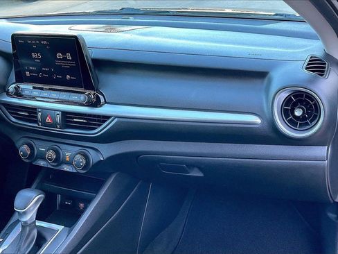 Certified 2023 Kia Forte LXS image 16