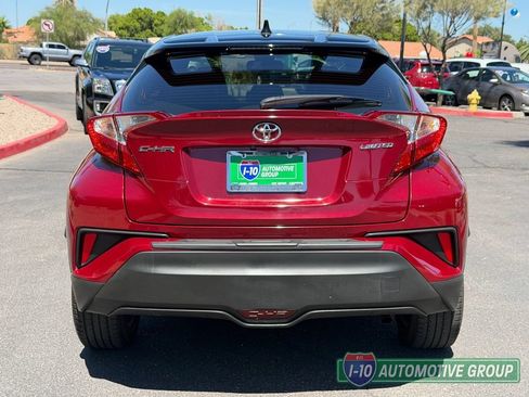 Used 2019 Toyota C-HR Limited FWD image 6