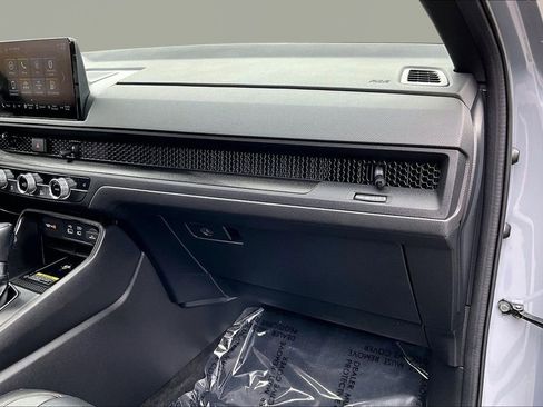 Certified 2025 Honda CR-V Sport-L image 18