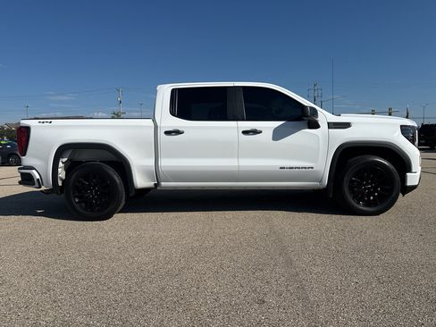 Used 2024 GMC Sierra 1500 Pro w/ Graphite Edition AWD/4WD image 6