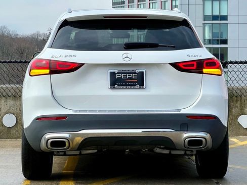 Certified 2021 Mercedes-Benz GLA 250 4MATIC image 6
