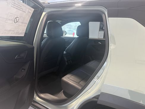 New 2026 Chevrolet Equinox LT w/ Convenience Package II image 21