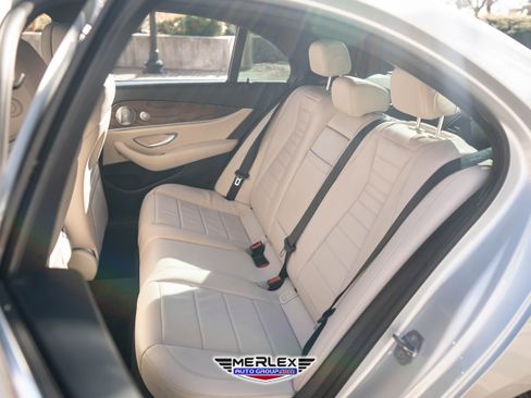 Used 2017 Mercedes-Benz E 300 image 20
